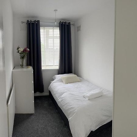 סיטינגבורן Crown Road Apartment מראה חיצוני תמונה