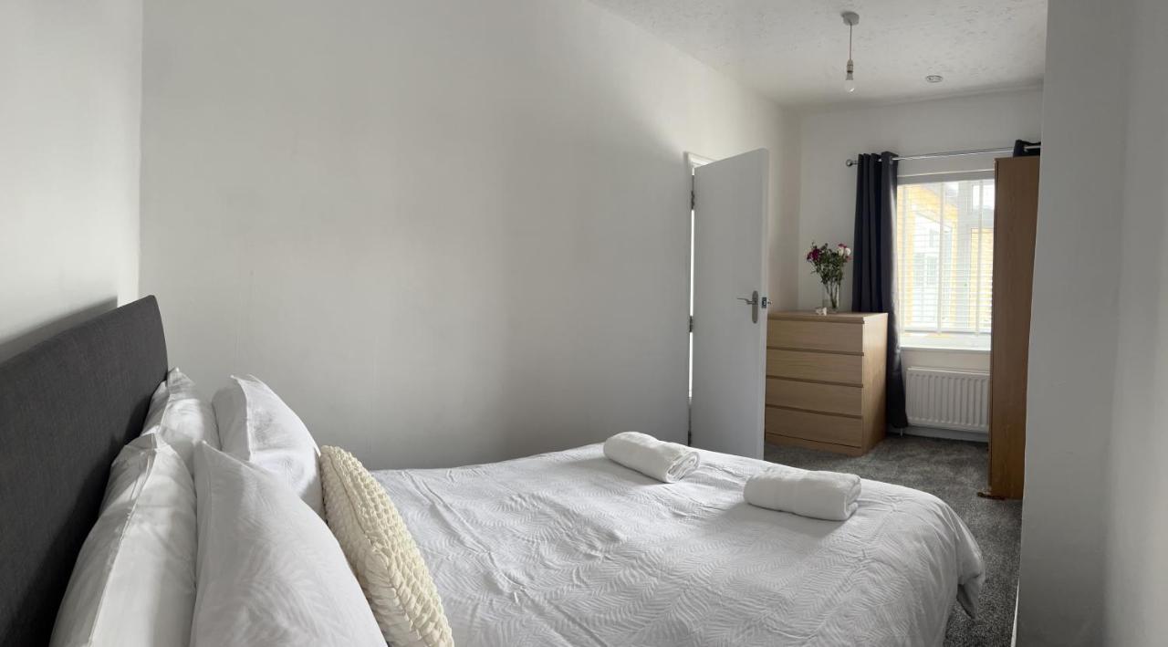 סיטינגבורן Crown Road Apartment מראה חיצוני תמונה