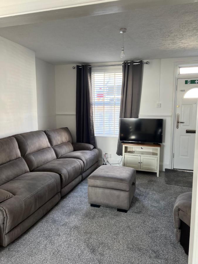 סיטינגבורן Crown Road Apartment מראה חיצוני תמונה